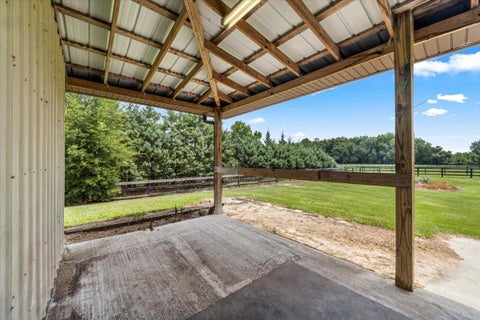 Tiny photo for 5065 NW 150th Avenue, Morriston, FL 32668 (MLS # OM728736)
