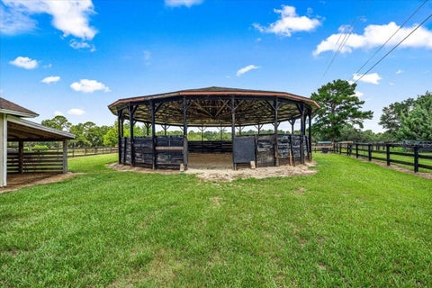 Tiny photo for 5065 NW 150th Avenue, Morriston, FL 32668 (MLS # OM728736)