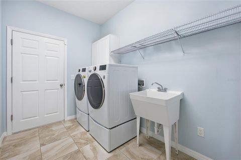 Tiny photo for 5608 Strong Point, Weirsdale, FL 32195 (MLS # OM719004)