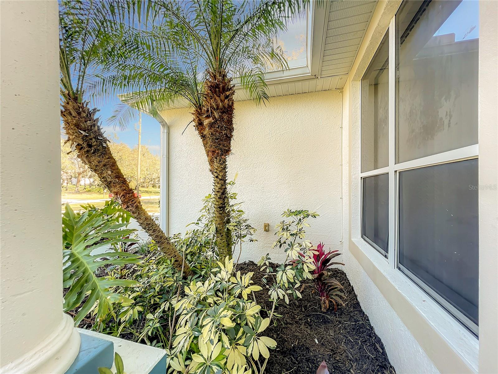 GOLDEN ACRES - Residential