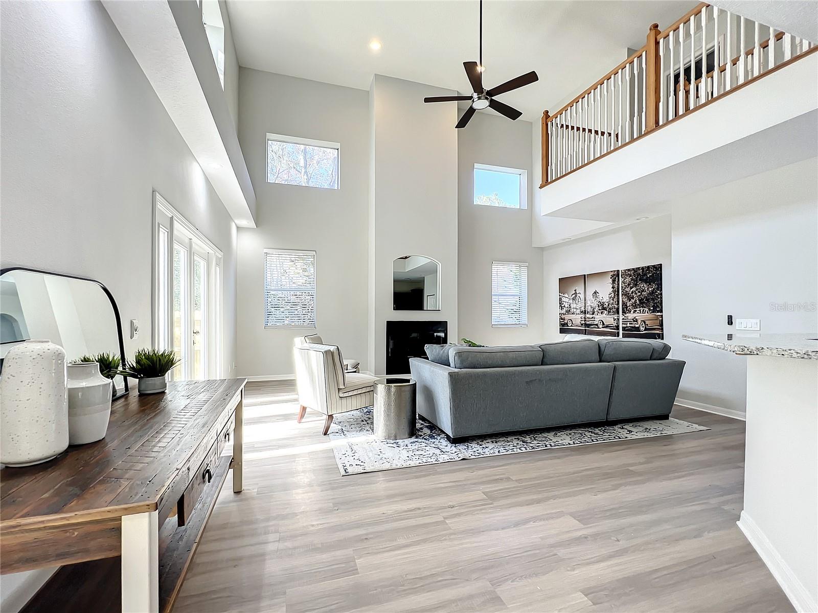 GOLDEN ACRES - Residential