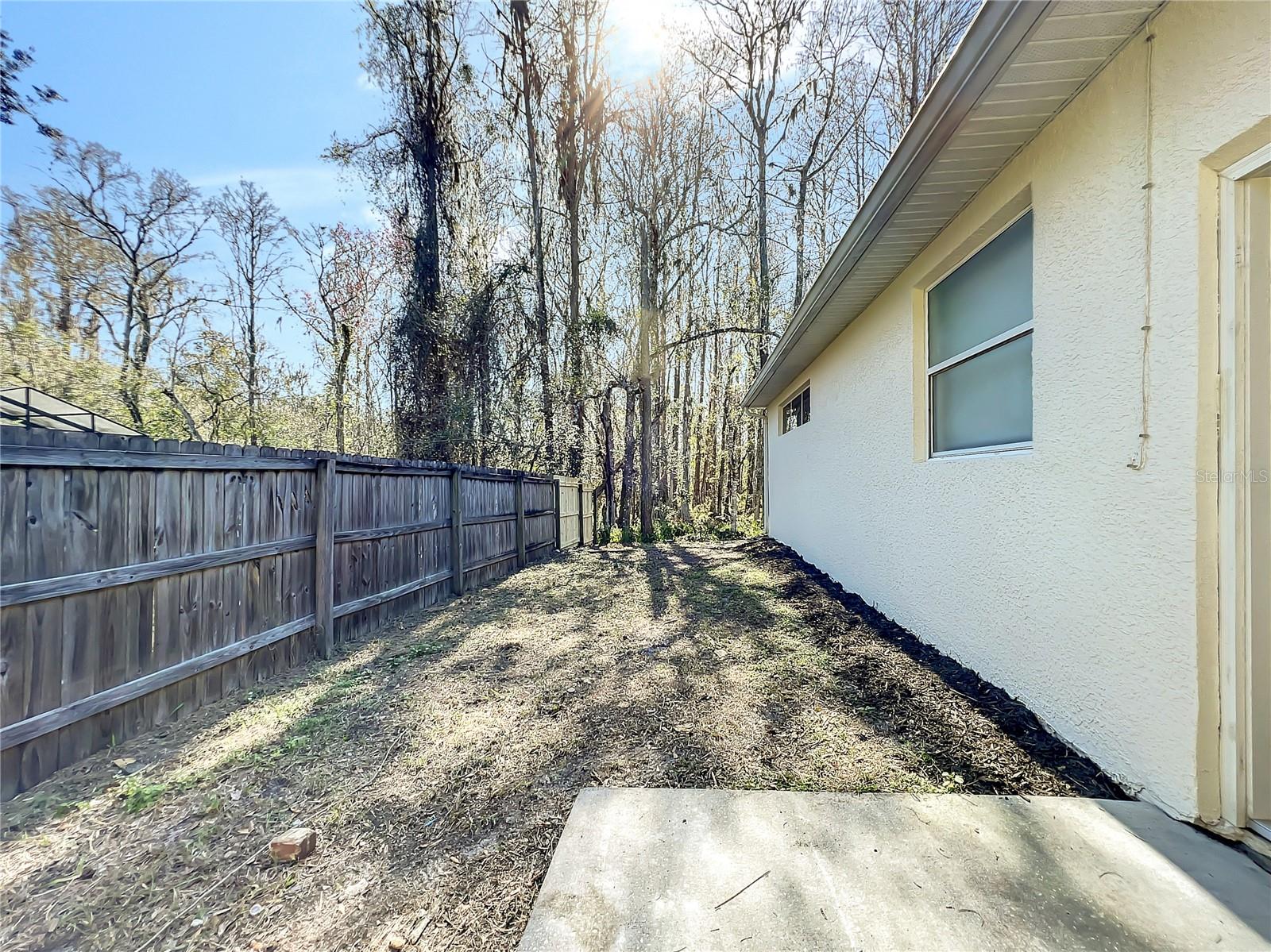 GOLDEN ACRES - Residential