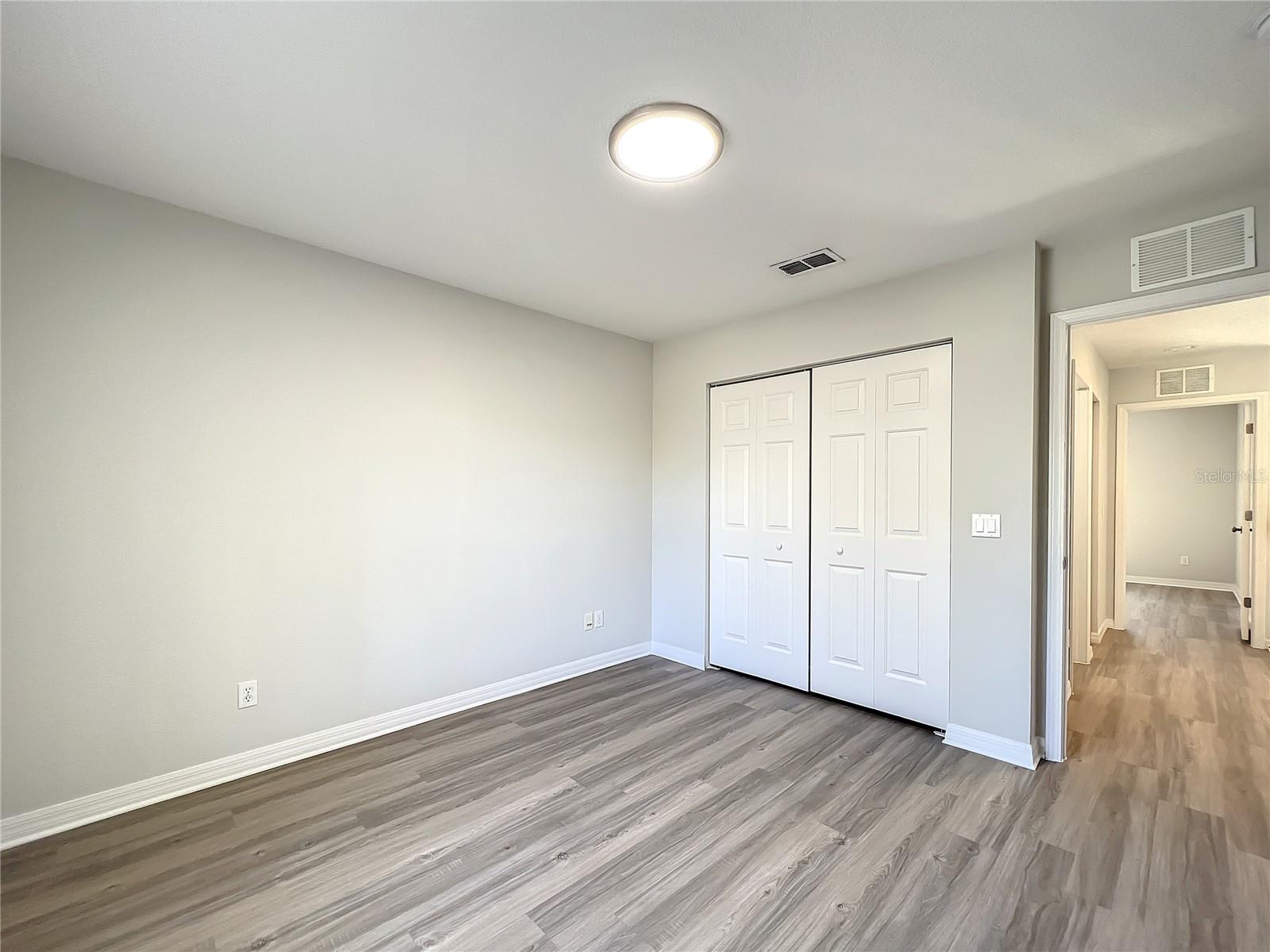 GOLDEN ACRES - Residential