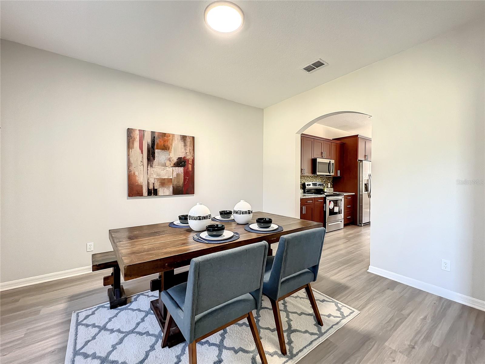 GOLDEN ACRES - Residential