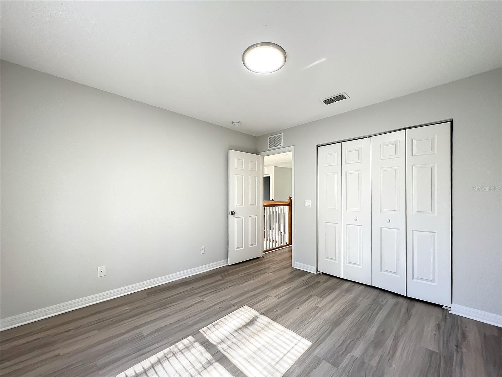 GOLDEN ACRES - Residential