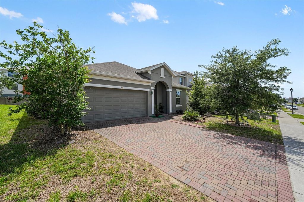 Photo of 501 Sapphire Dr, Davenport, FL 33837 (MLS # TB8500041)