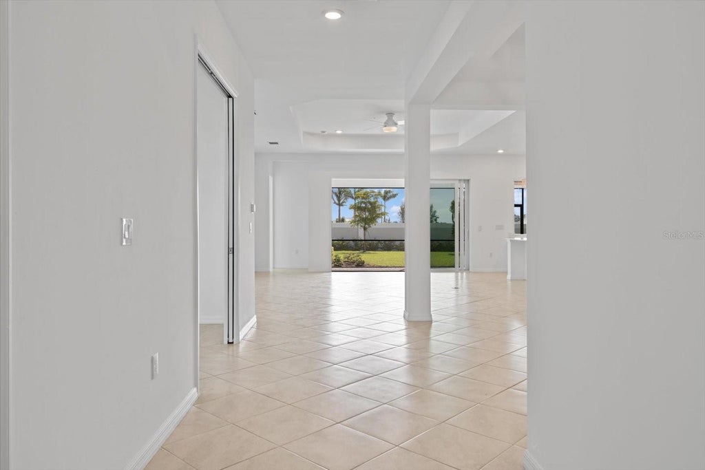 Photo of 17118 Jadestone Court, Venice, FL 34293 (MLS # N6144940)