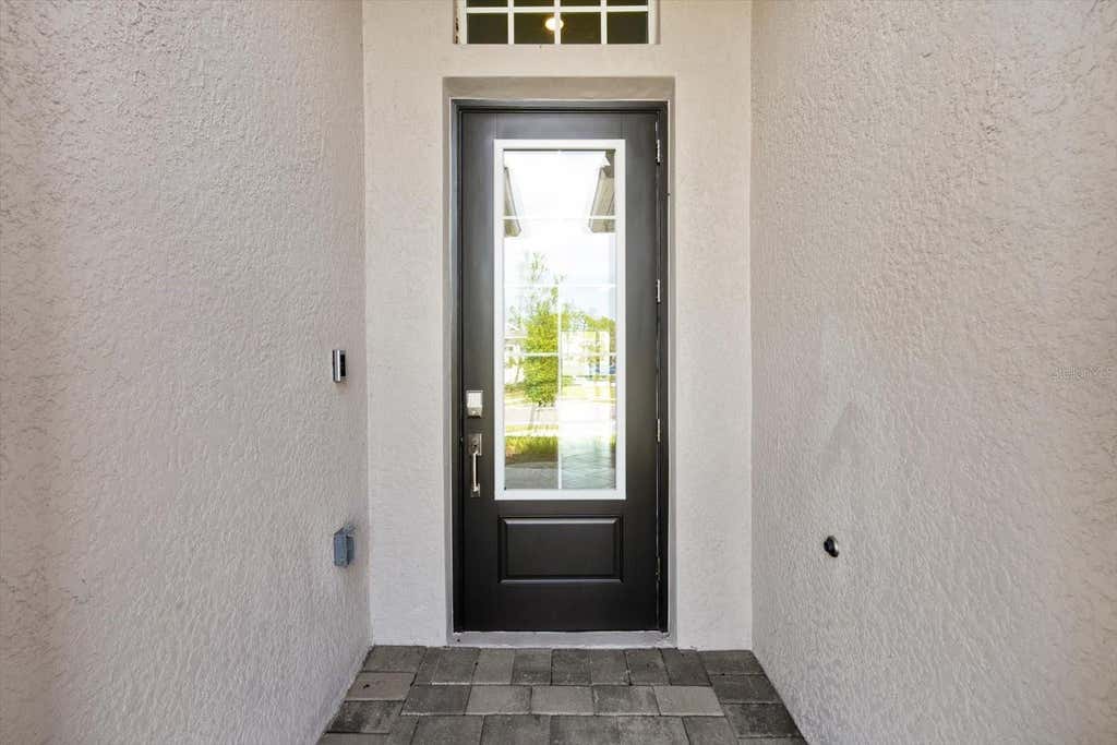 Photo of 17118 Jadestone Court, Venice, FL 34293 (MLS # N6144940)