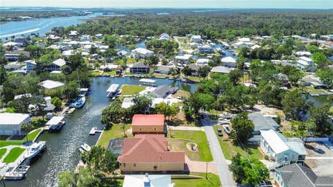 Tiny photo for 1920 NW 16th Street, Crystal River, FL 34428 (MLS # TB8500334)