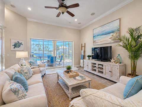 Tiny photo for 1920 NW 16th Street, Crystal River, FL 34428 (MLS # TB8500334)