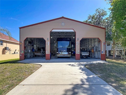 Tiny photo for 1920 NW 16th Street, Crystal River, FL 34428 (MLS # TB8500334)