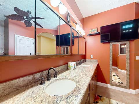 Tiny photo for 1920 NW 16th Street, Crystal River, FL 34428 (MLS # TB8500334)