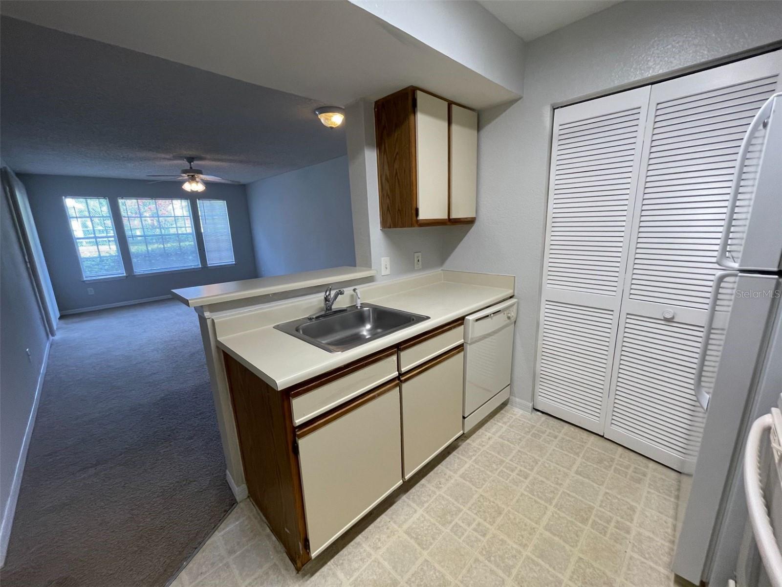 TRADEWINDS - Residential Lease