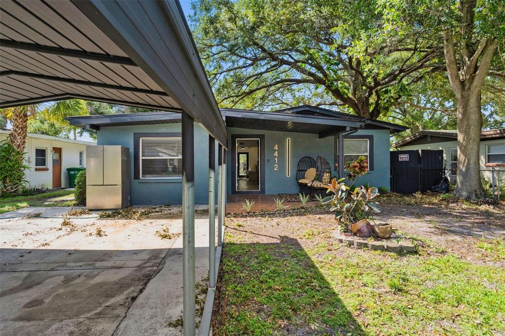 Photo of 4412 W Pearl Avenue, Tampa, FL 33611 (MLS # O6355829)