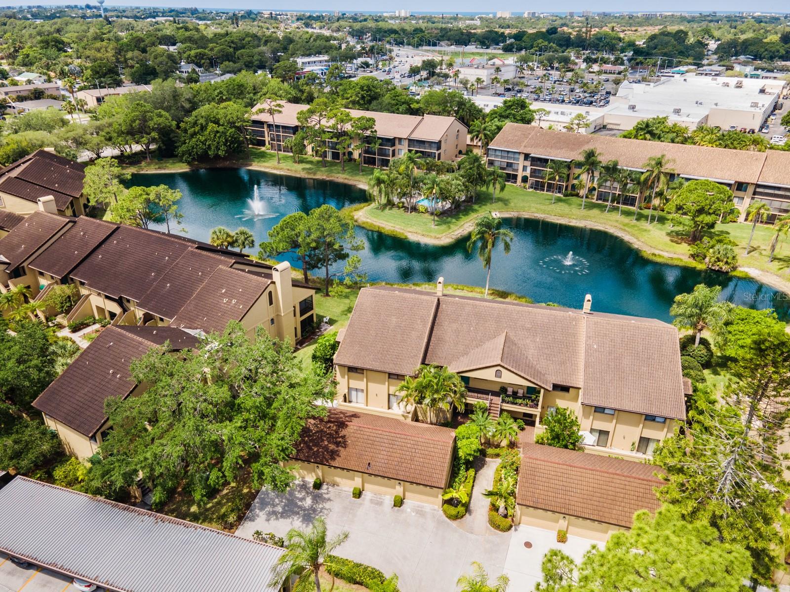 ASHTON LAKES 03 - Residential Lease