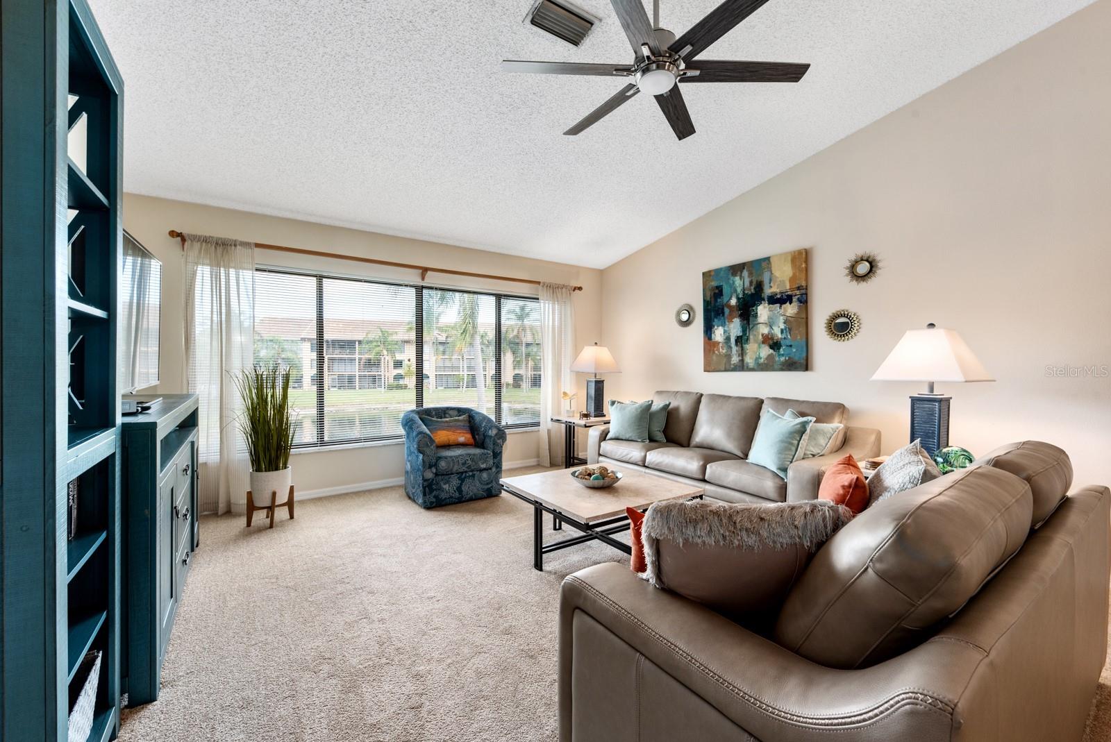 ASHTON LAKES 03 - Residential Lease