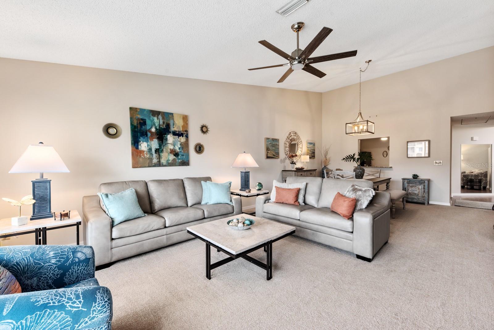 ASHTON LAKES 03 - Residential Lease