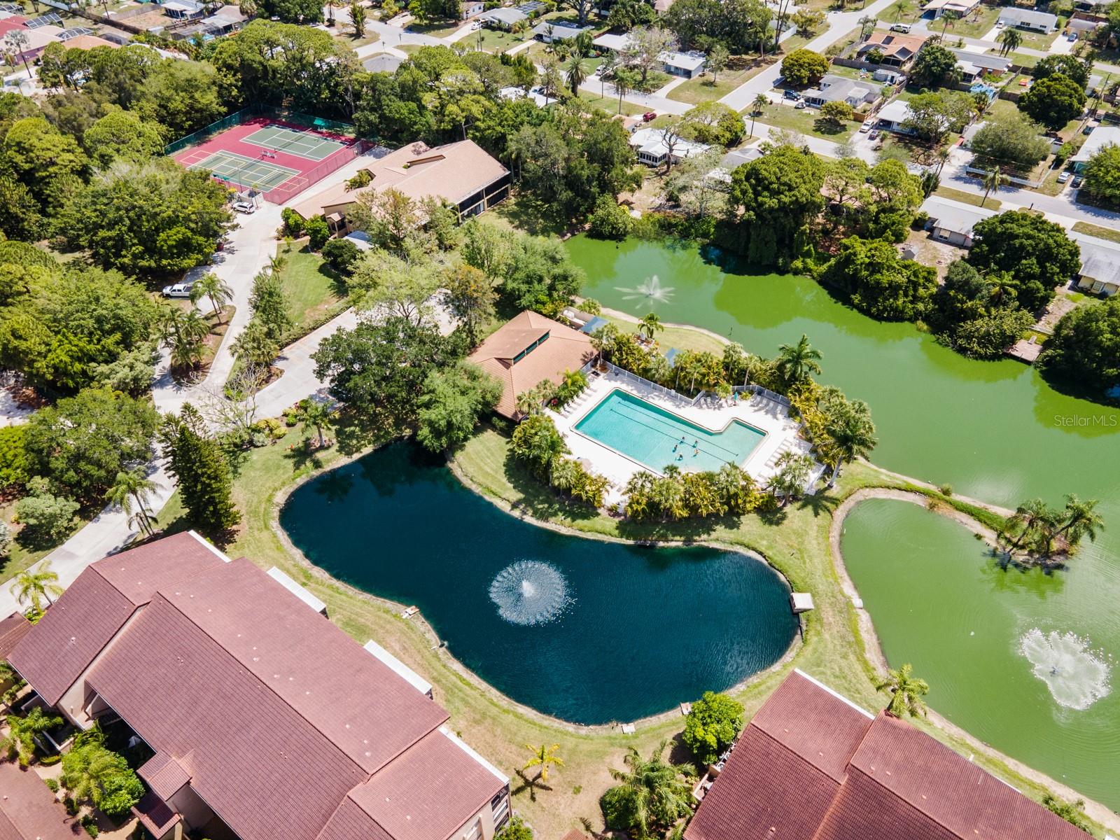 ASHTON LAKES 03 - Residential Lease