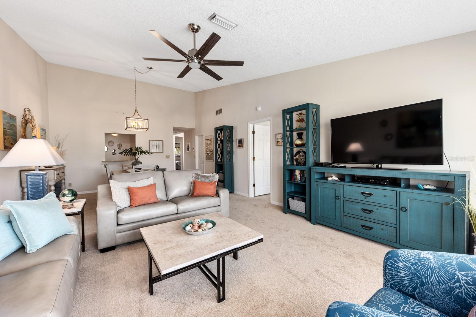 ASHTON LAKES 03 - Residential Lease