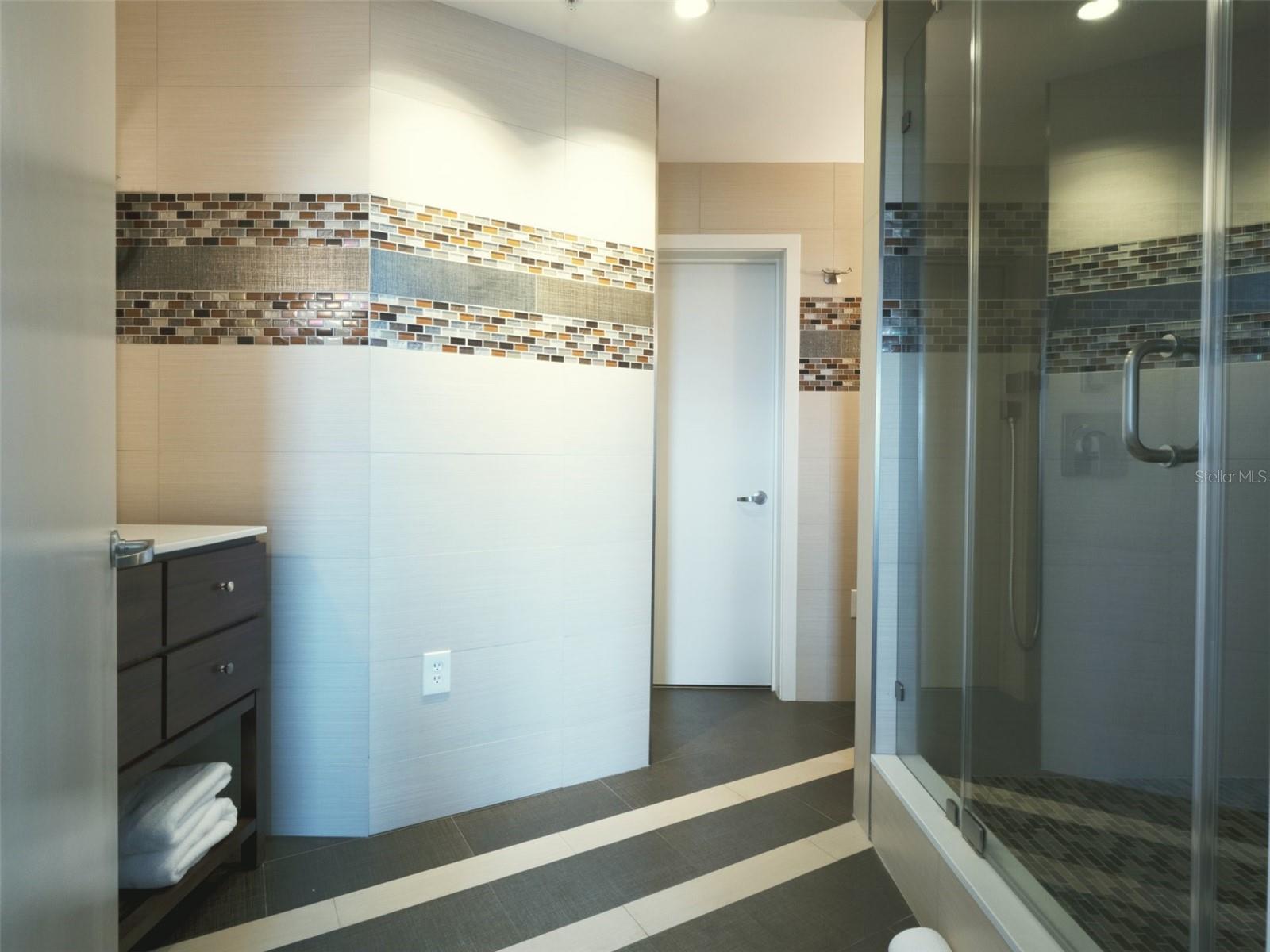 JACKSON - Residential Lease