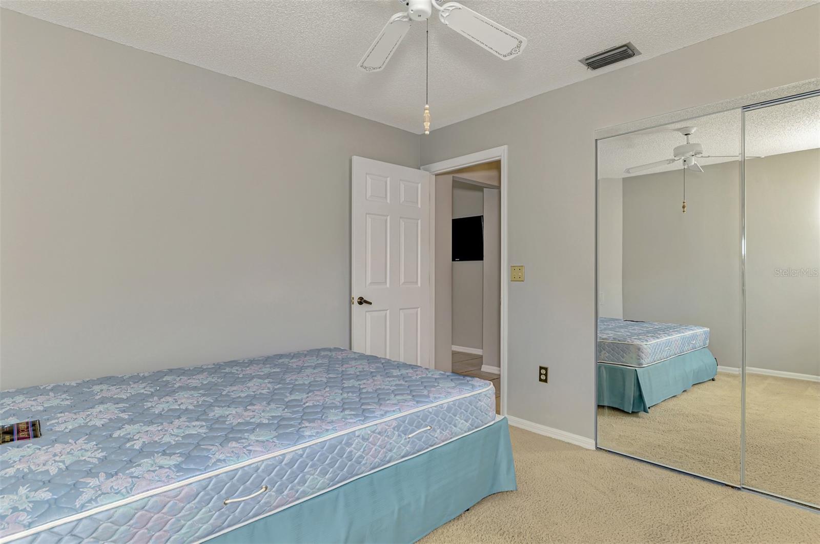 LONG COMMON - Residential