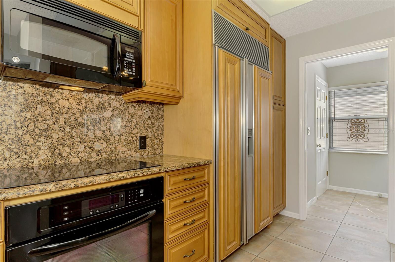 LONG COMMON - Residential