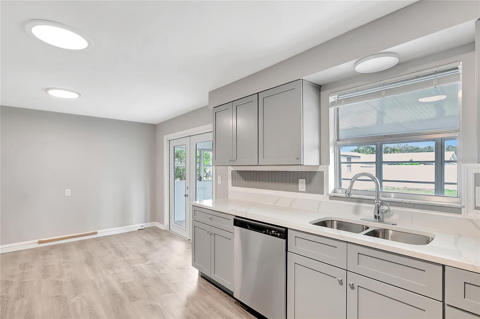 COLONY HEIGHTS - Residential