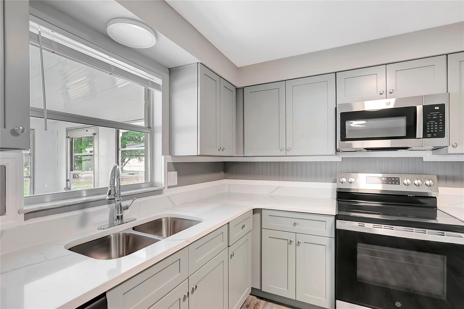 COLONY HEIGHTS - Residential