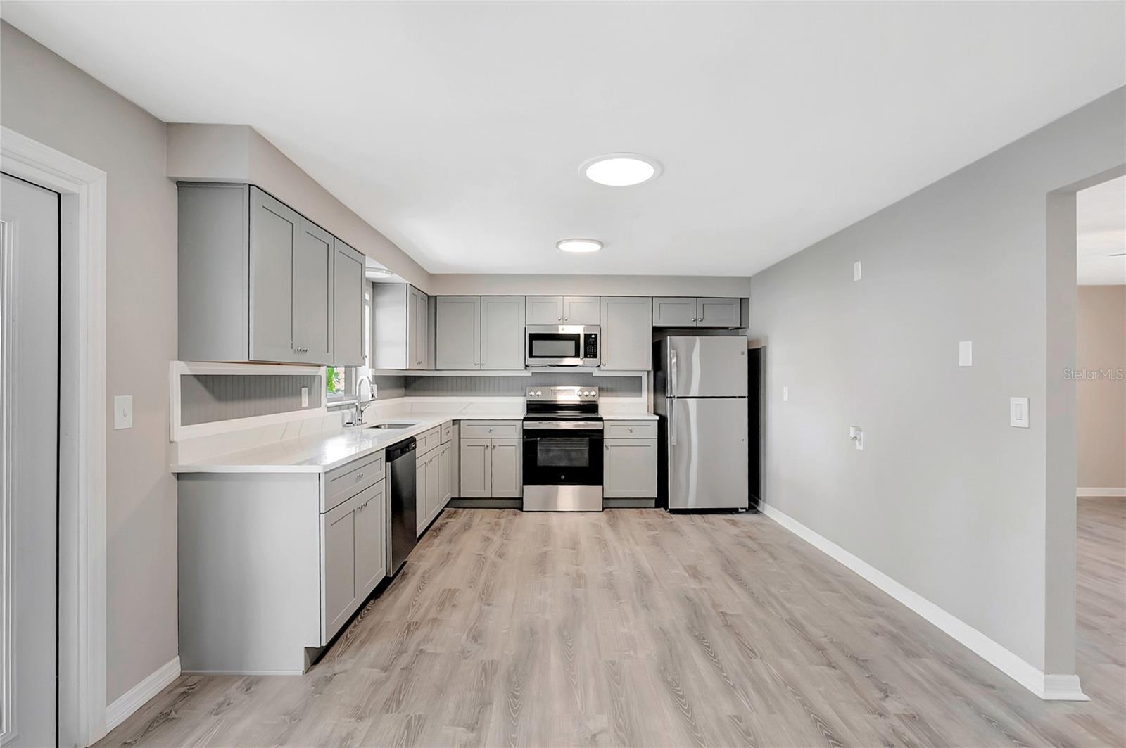 COLONY HEIGHTS - Residential