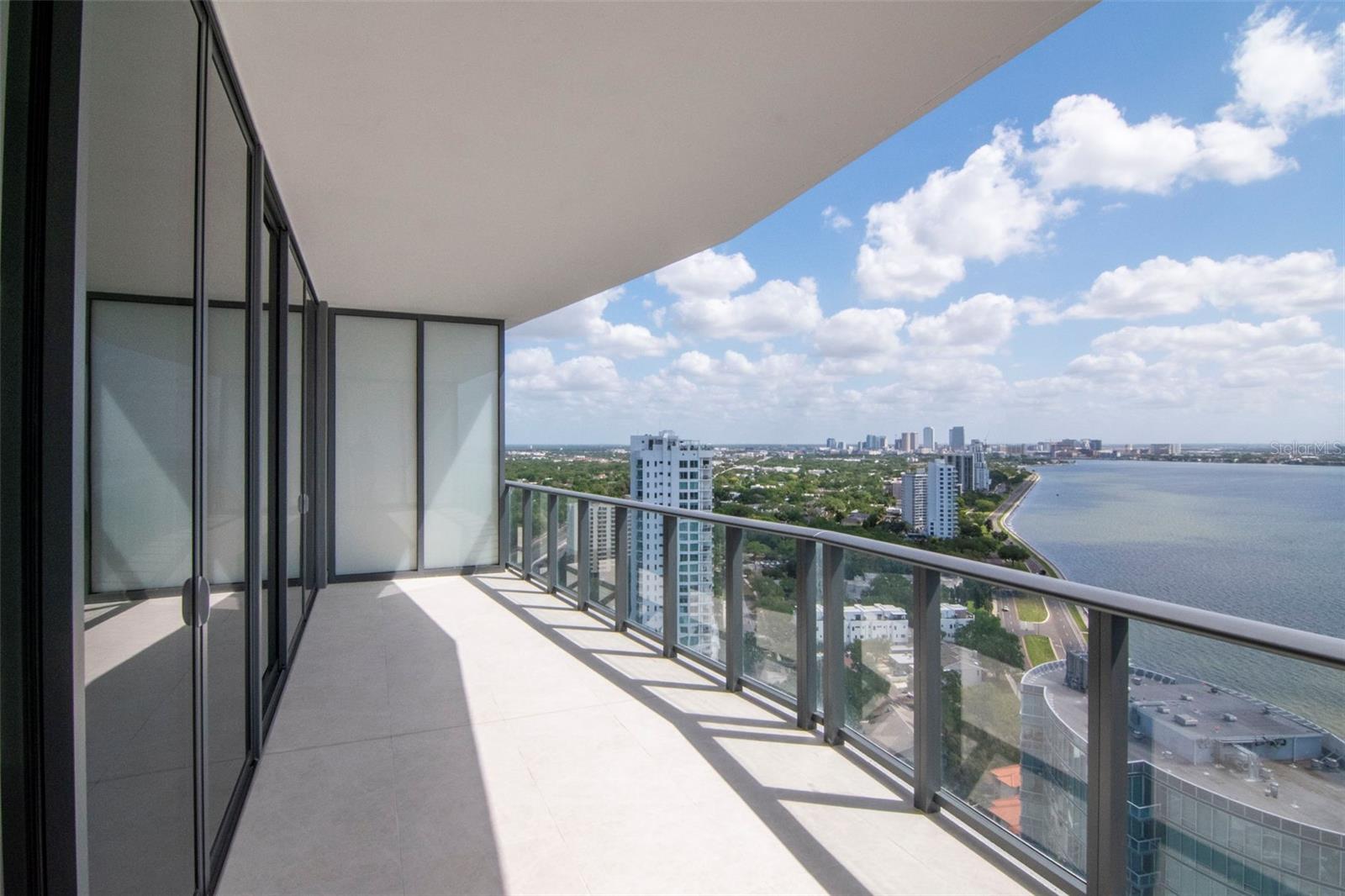 BAYSHORE YSABELLA CONDOMINIUM - Residential