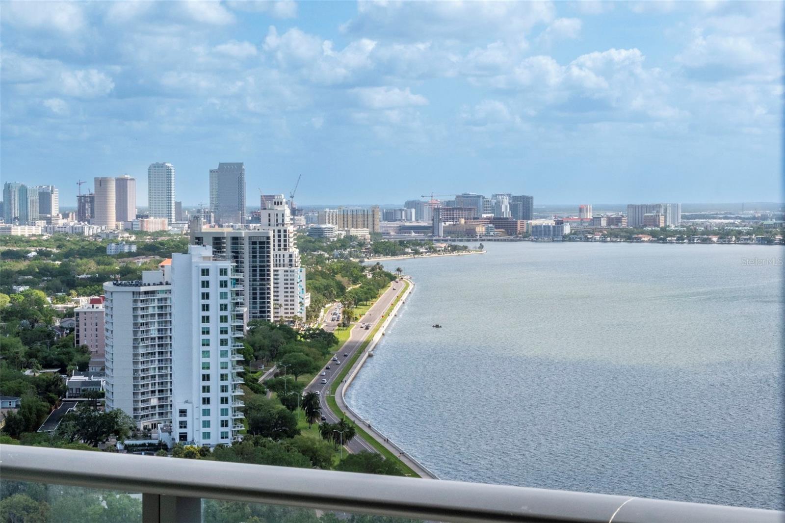 BAYSHORE YSABELLA CONDOMINIUM - Residential