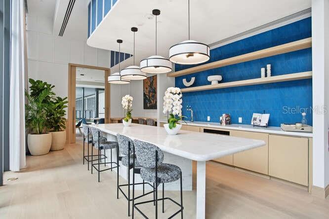 BAYSHORE YSABELLA CONDOMINIUM - Residential