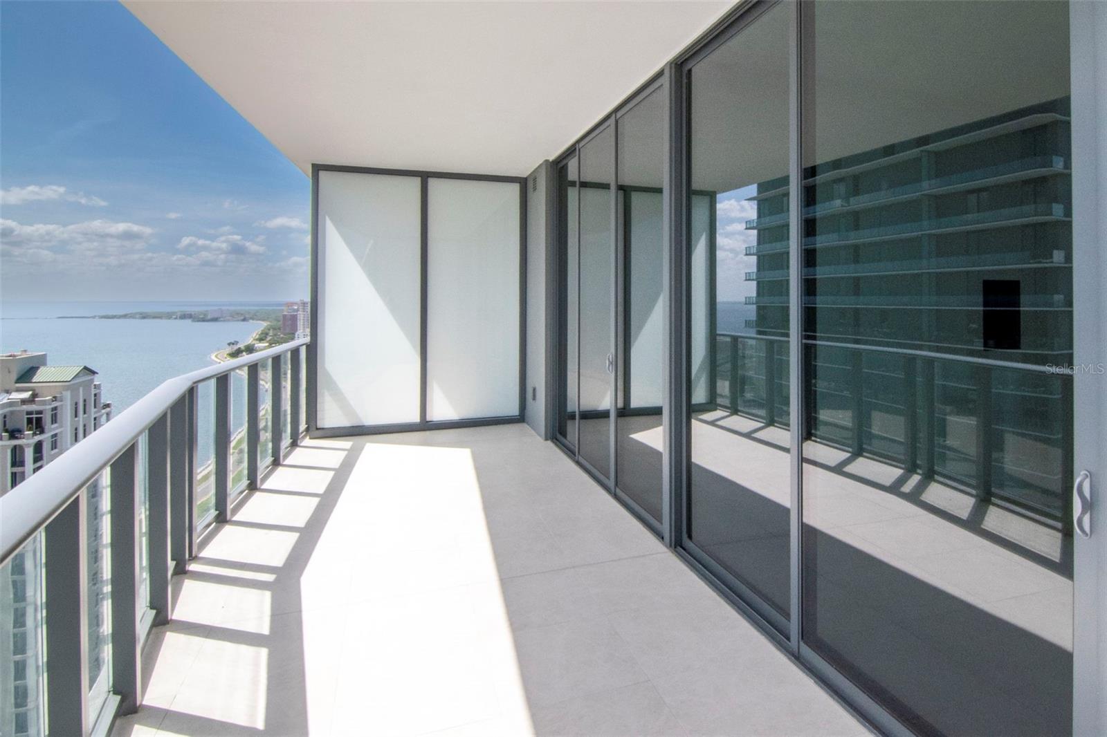BAYSHORE YSABELLA CONDOMINIUM - Residential