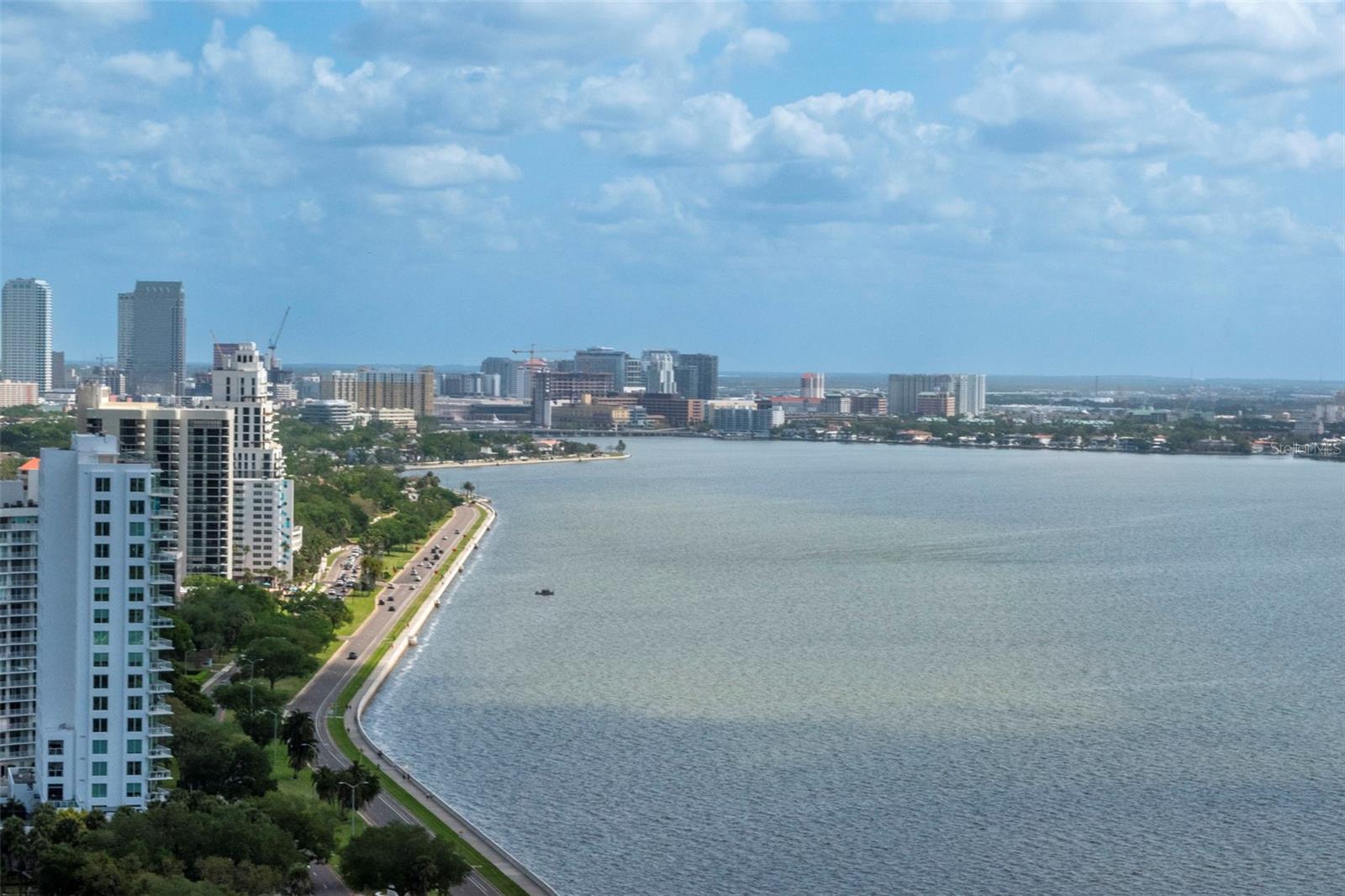 BAYSHORE YSABELLA CONDOMINIUM - Residential