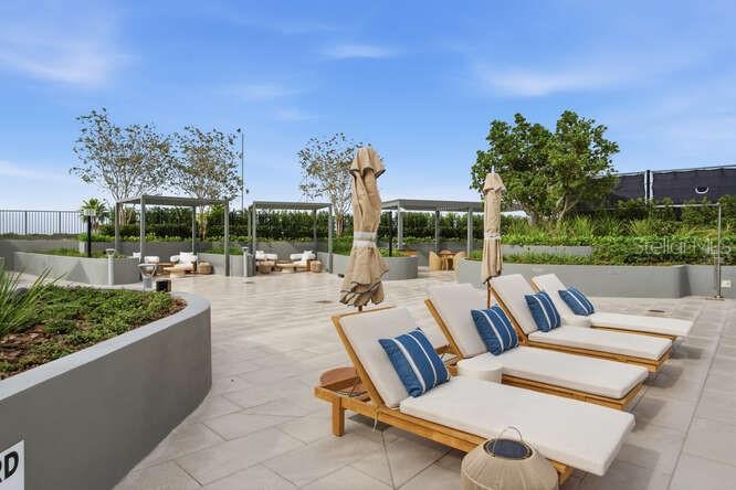 BAYSHORE YSABELLA CONDOMINIUM - Residential