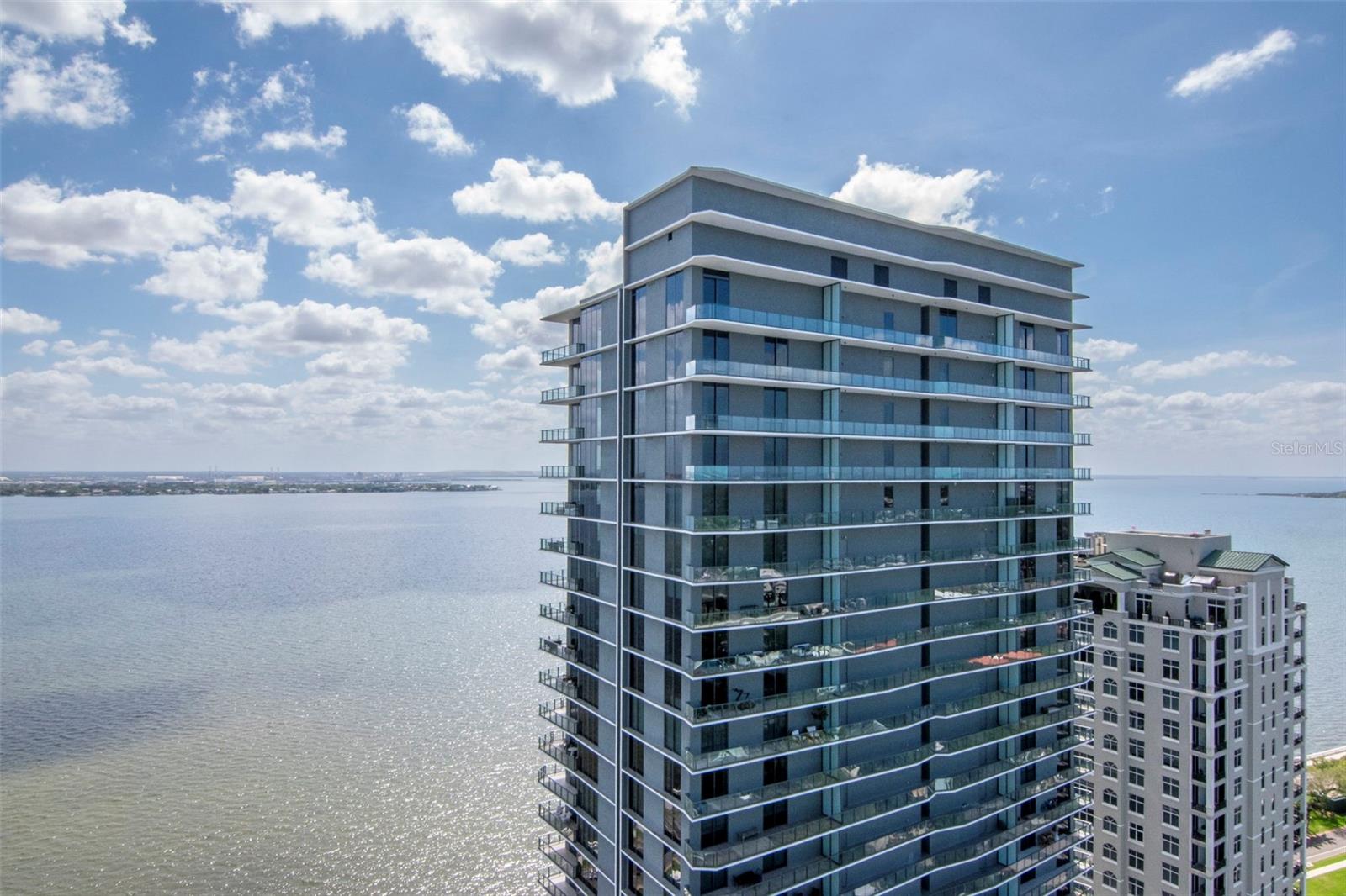 BAYSHORE YSABELLA CONDOMINIUM - Residential