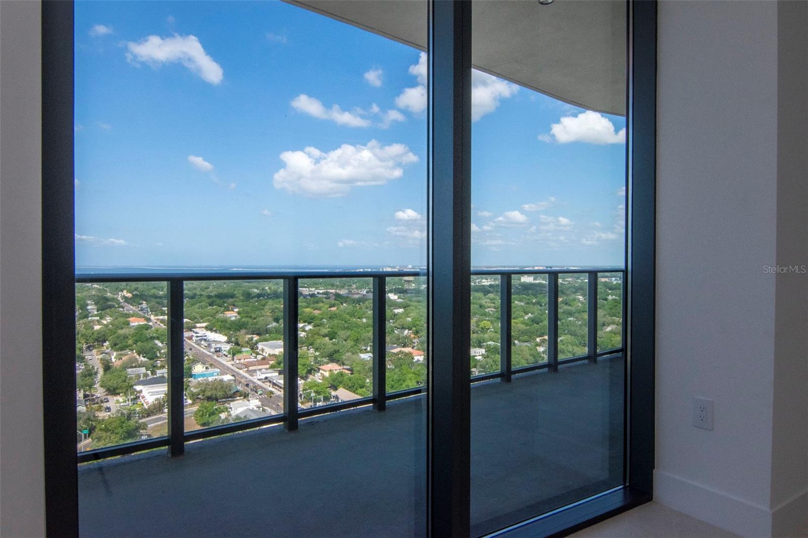 BAYSHORE YSABELLA CONDOMINIUM - Residential