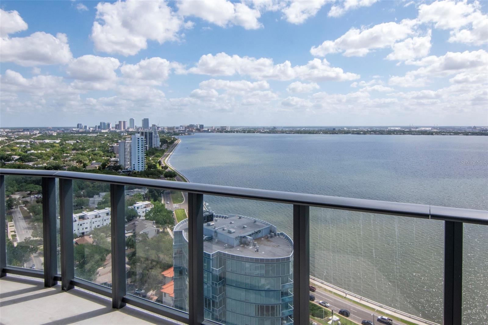 BAYSHORE YSABELLA CONDOMINIUM - Residential