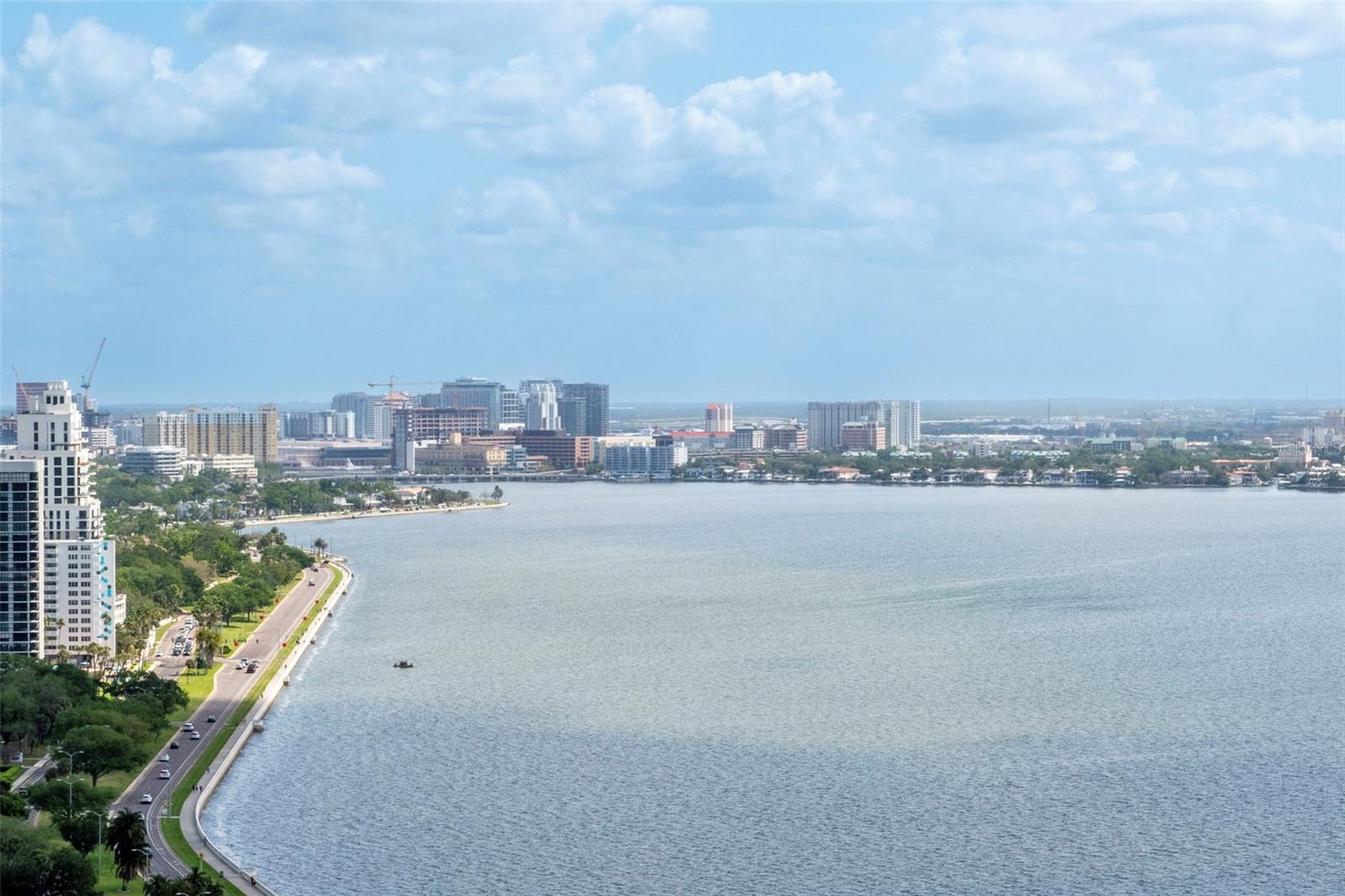 BAYSHORE YSABELLA CONDOMINIUM - Residential
