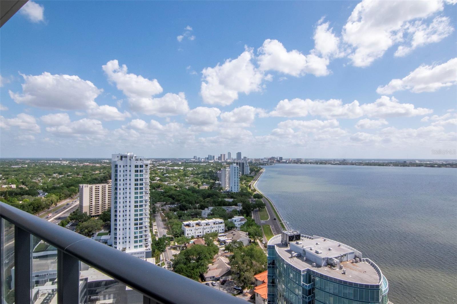 BAYSHORE YSABELLA CONDOMINIUM - Residential