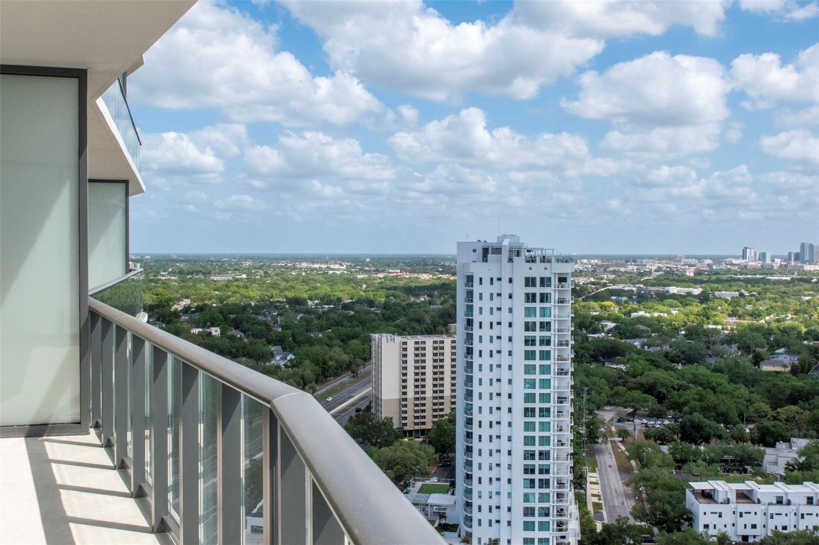 BAYSHORE YSABELLA CONDOMINIUM - Residential