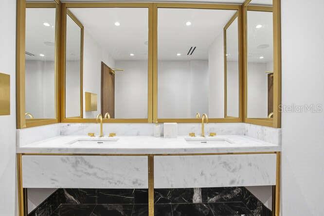 BAYSHORE YSABELLA CONDOMINIUM - Residential