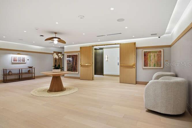 BAYSHORE YSABELLA CONDOMINIUM - Residential