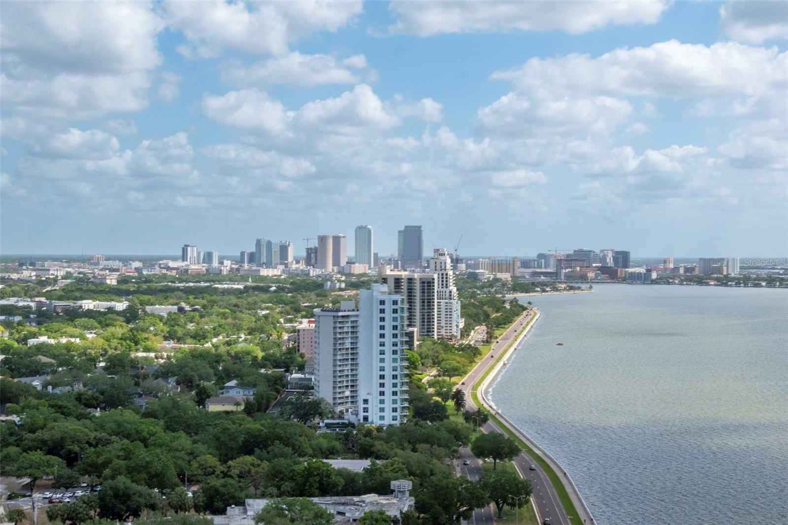 BAYSHORE YSABELLA CONDOMINIUM - Residential