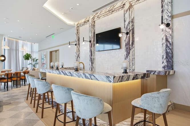 BAYSHORE YSABELLA CONDOMINIUM - Residential