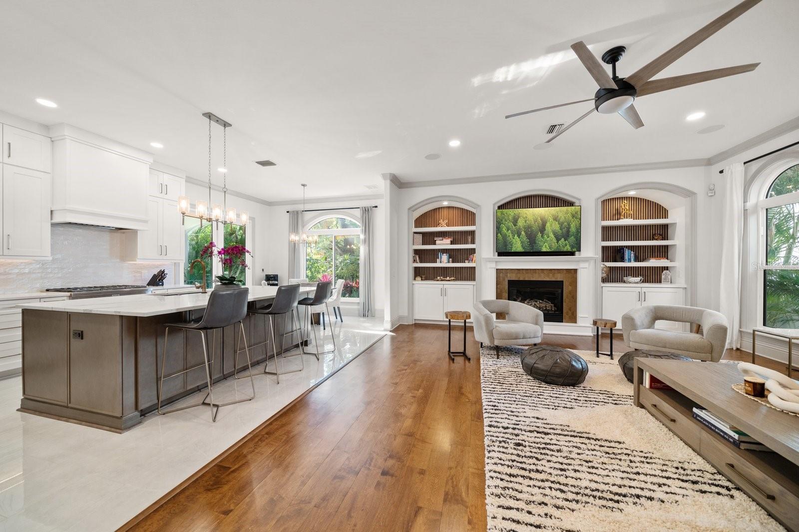 DAVIS ISLANDS - Residential