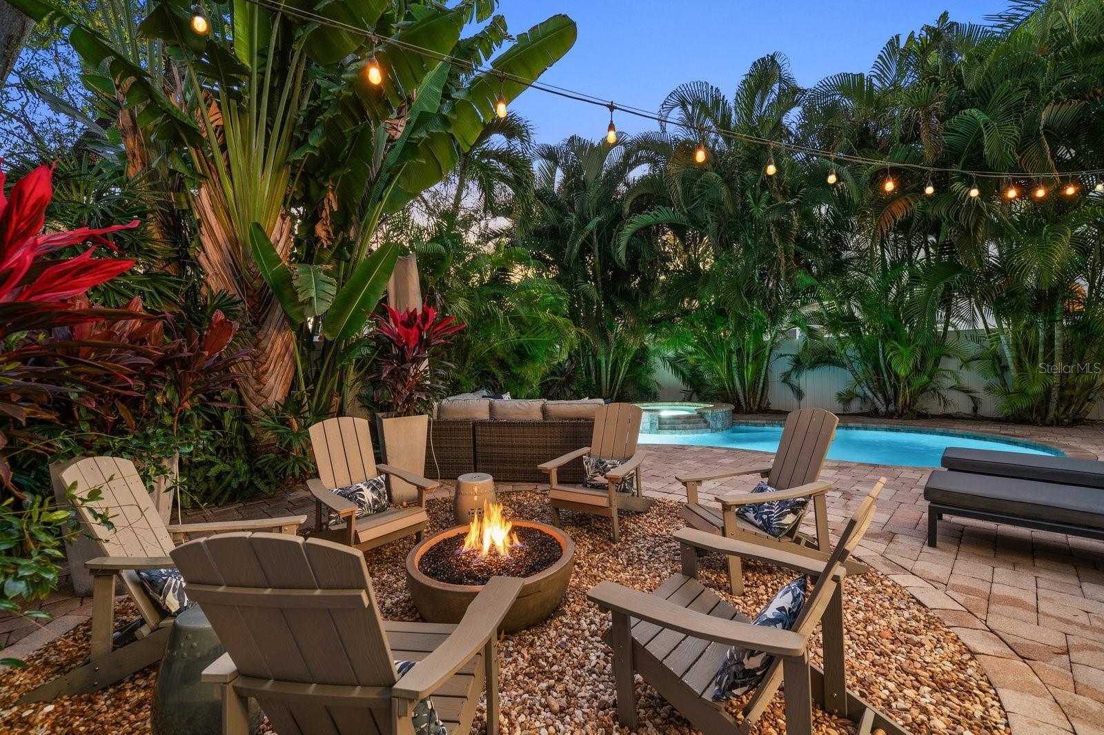 DAVIS ISLANDS - Residential