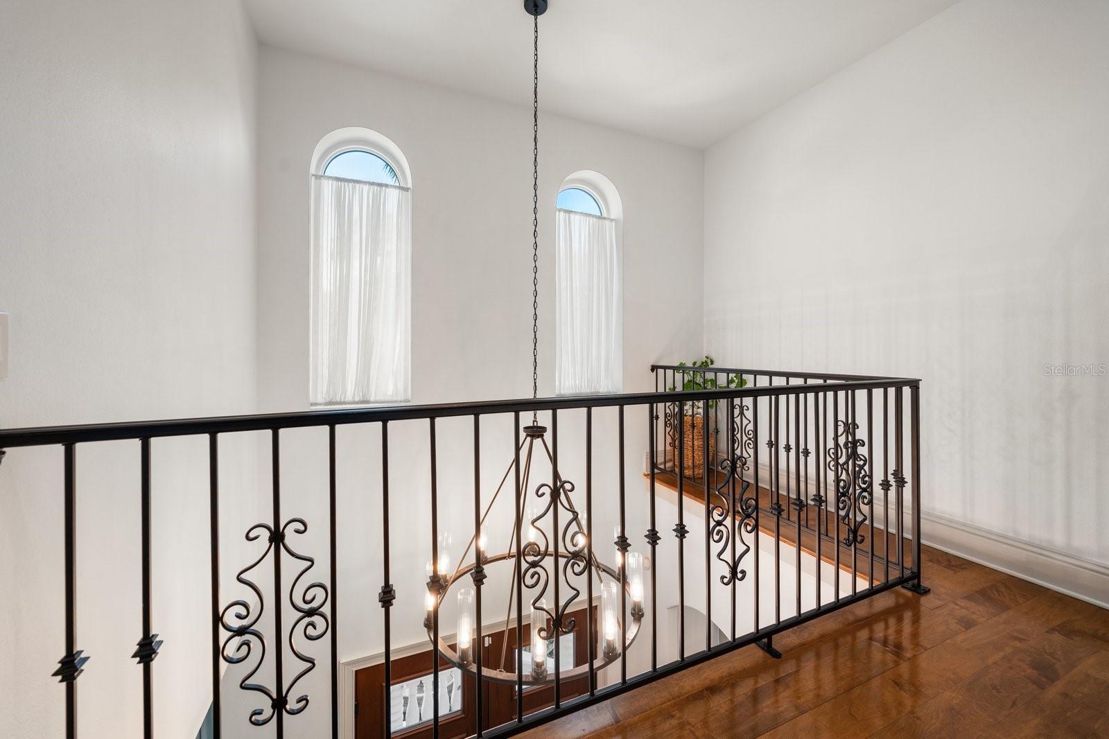 DAVIS ISLANDS - Residential