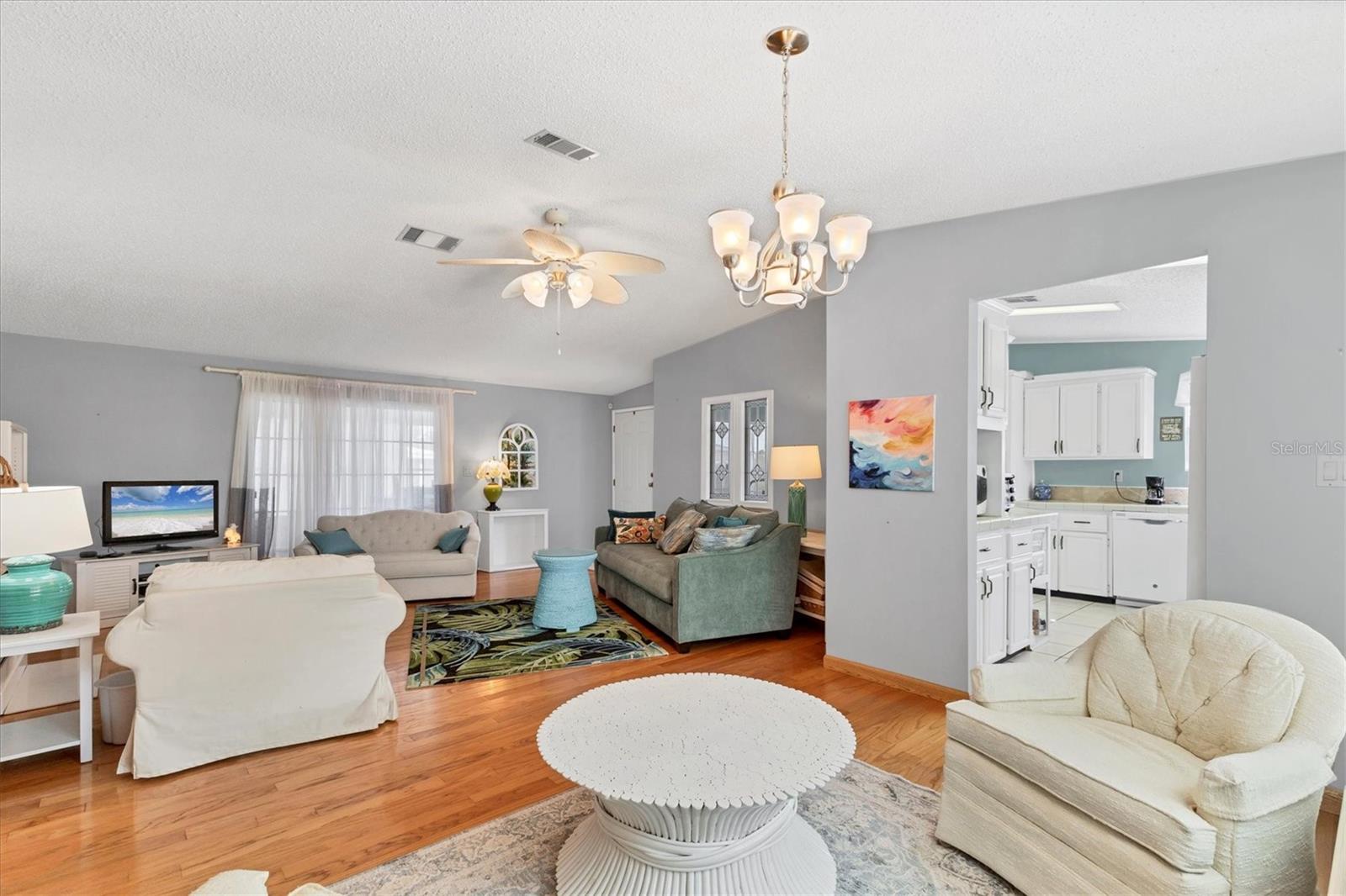 SHADOW BROOK MOBILE HOME - Residential