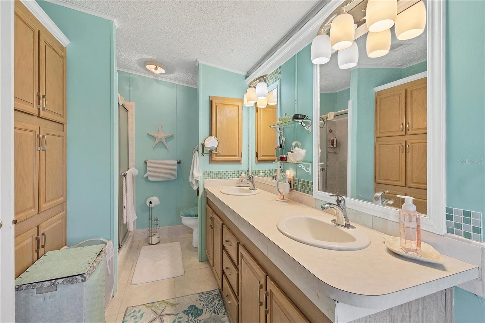 SHADOW BROOK MOBILE HOME - Residential